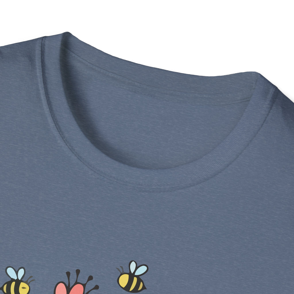 Summer Flowers & Bees Retro Floral T-Shirt
