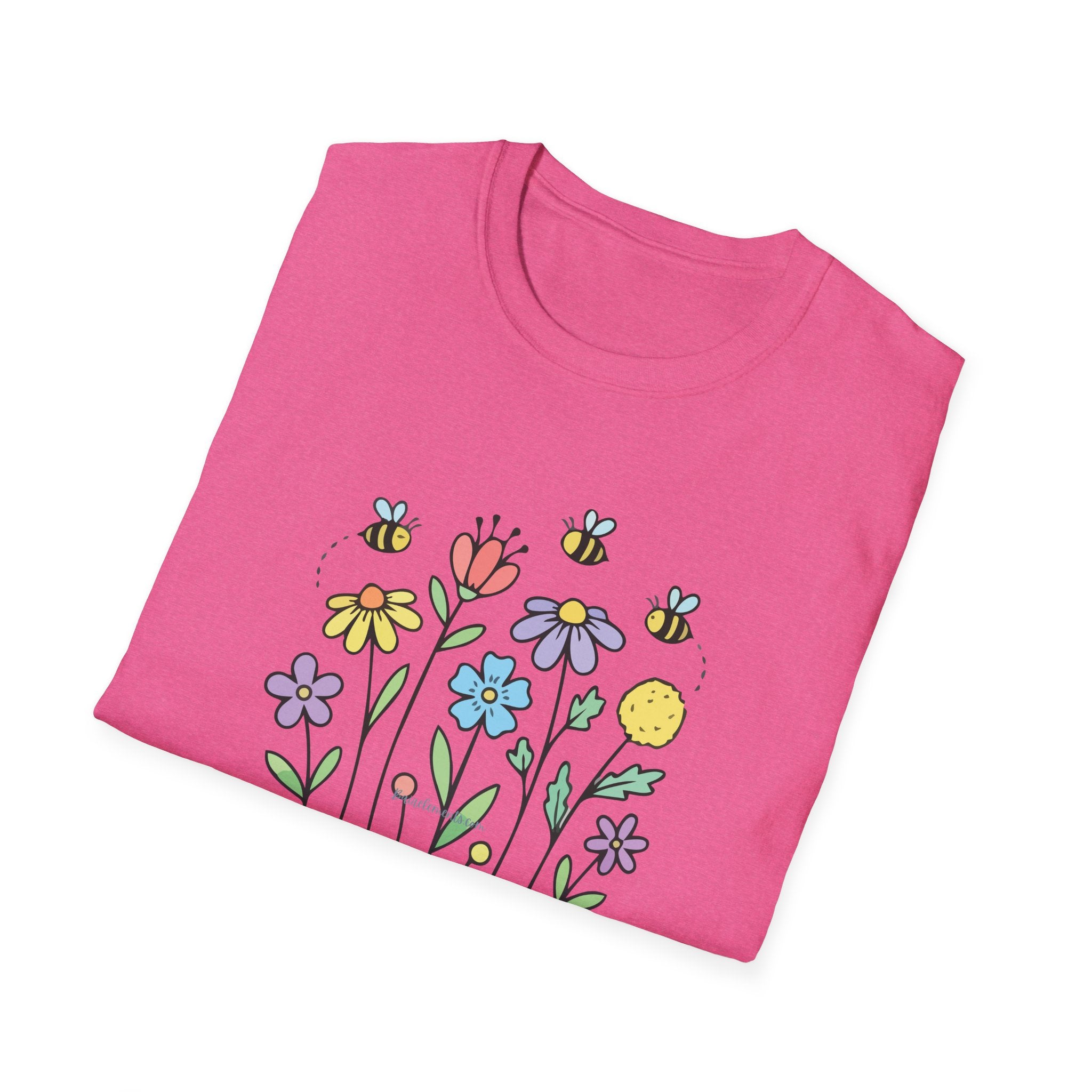 Summer Flowers & Bees Retro Floral T-Shirt