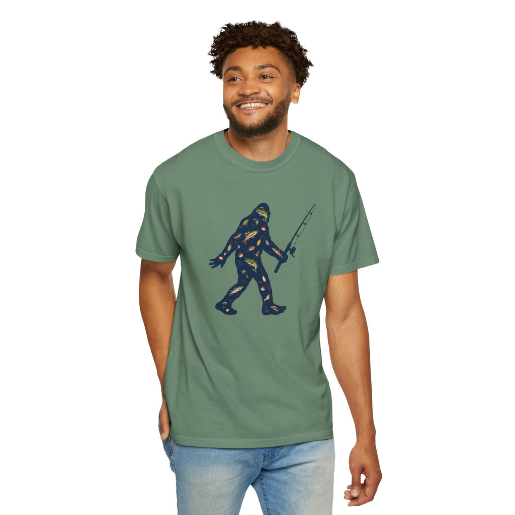 Bigfoot Fishing T-Shirt Father's Day Gift