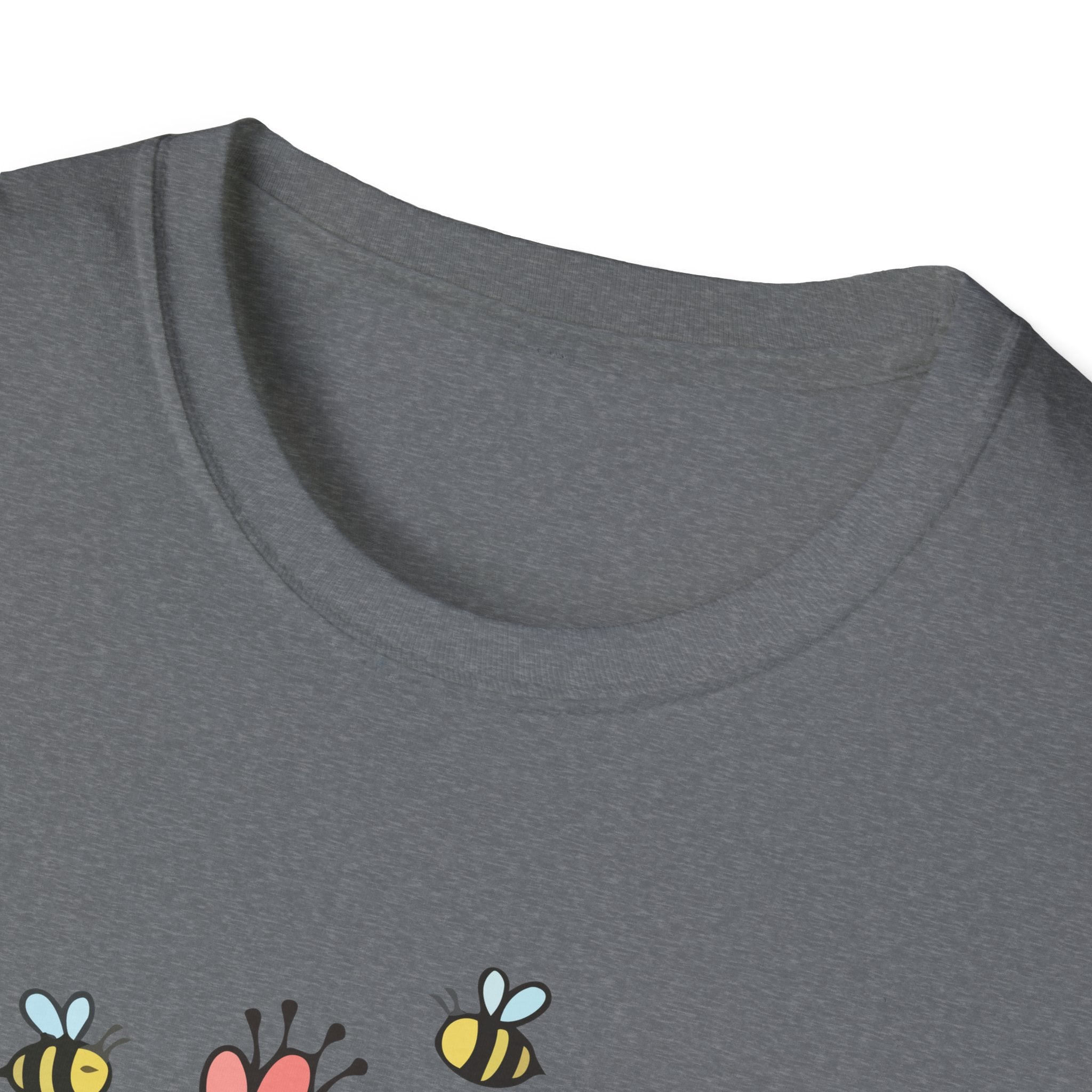Summer Flowers & Bees Retro Floral T-Shirt