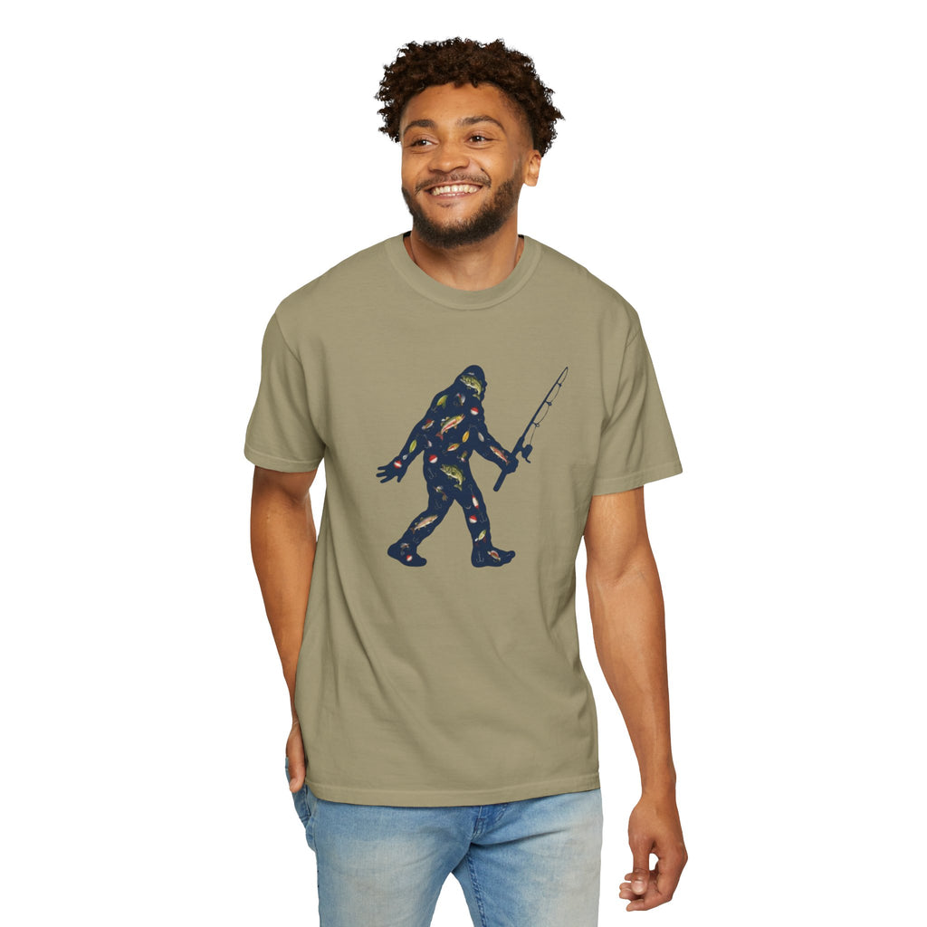 Bigfoot Fishing T-Shirt Father's Day Gift