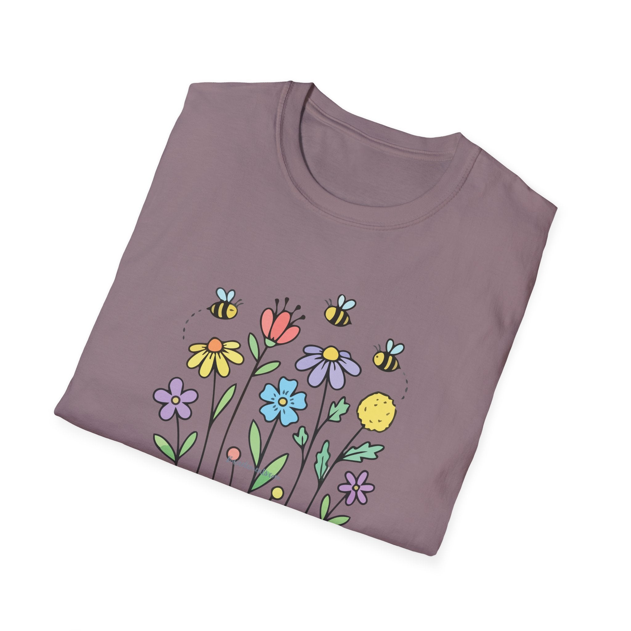 Summer Flowers & Bees Retro Floral T-Shirt