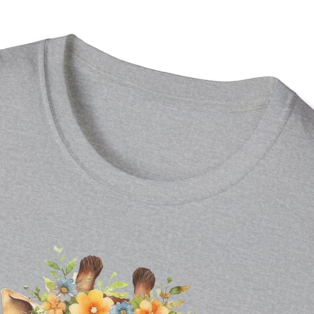 Floral Giraffe T-Shirt, Cute Animal Shirt, Unisex Tee, Animal Lover Gift, Casual Wear, Summer Fashion