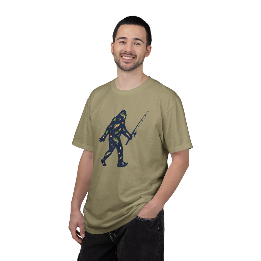 Bigfoot Fishing T-Shirt Father's Day Gift