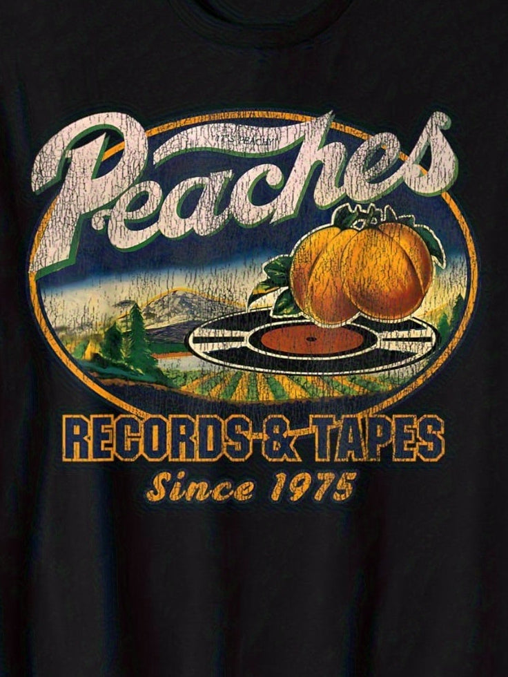 Men'S Vintage 70s Retro Music T-Shirt - Peaches Records & Tapes Graphic with Peach Pit Scenic Landscape & 1975 Release Year - Soft Breathable Crewneck Tee for Casual Casual Attire - Music Lover Gift for 70s Band Fans (Retro 70s Style